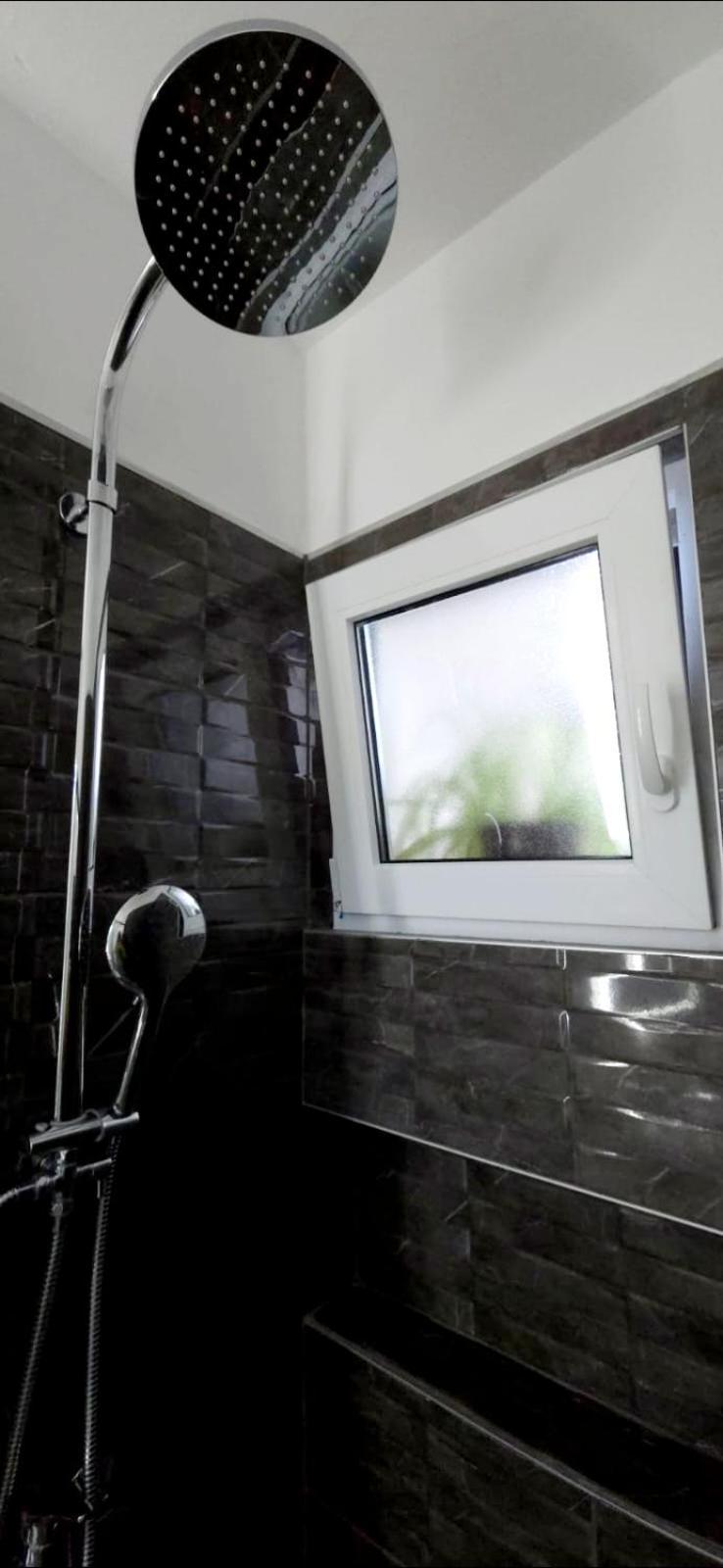 Diana Apartment โปเรช ภายนอก รูปภาพ