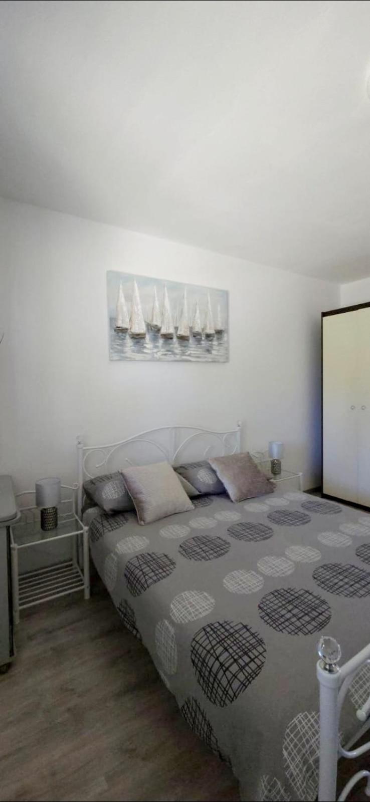 Diana Apartment โปเรช ภายนอก รูปภาพ